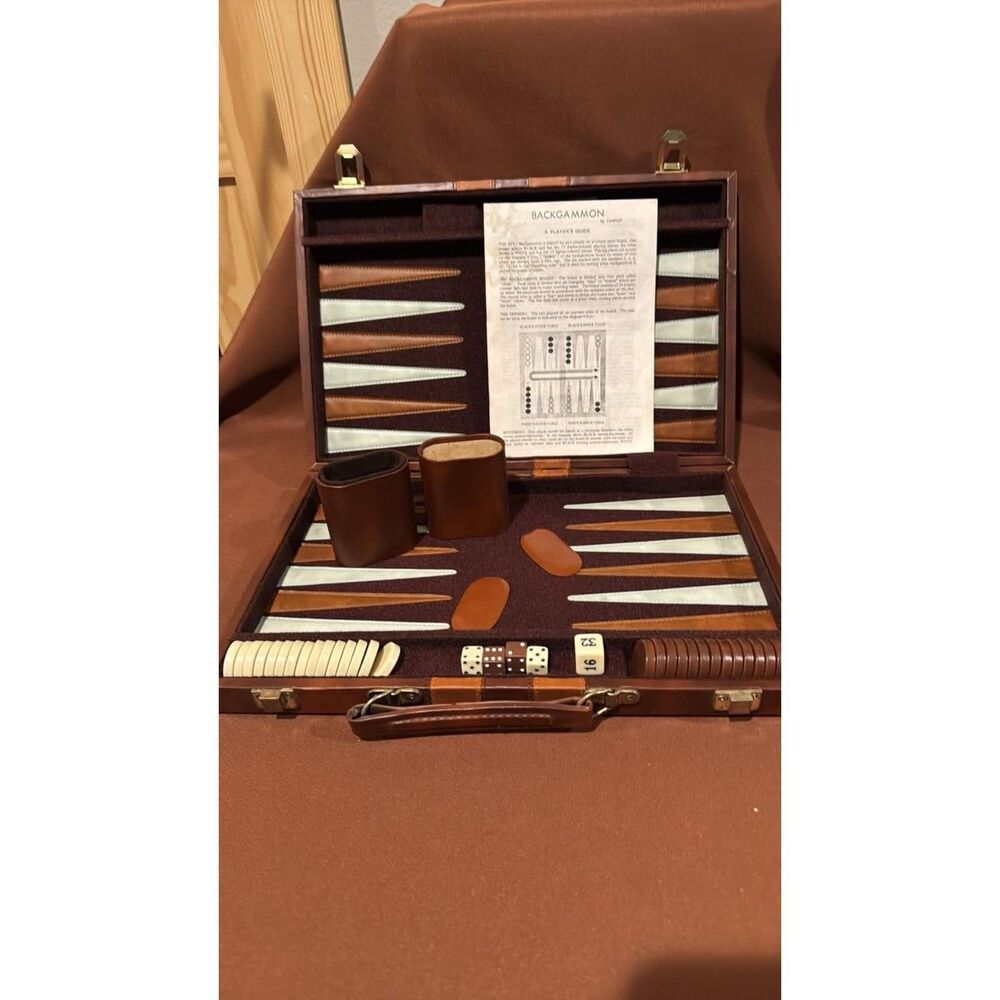 Backgammon Brown White Set Complete 30 Pieces Shaker Dice